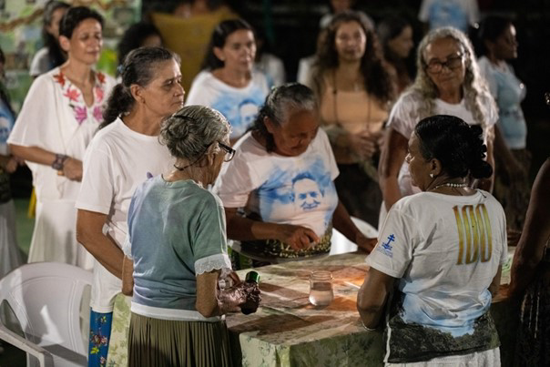 Encontro cultural na comunidade